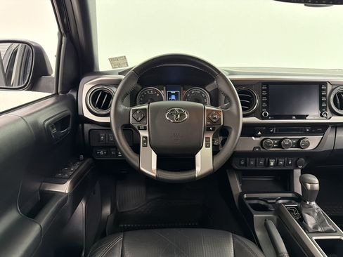 Used 2021 Toyota Tacoma Limited RWD image 32