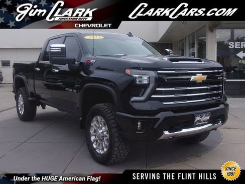 Used 2025 Chevrolet Silverado 2500 LTZ w/ Z71 Chrome Sport Edition AWD/4WD image 1