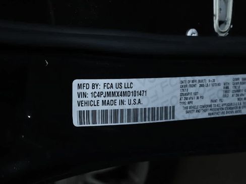 Certified 2021 Jeep Cherokee Latitude Lux w/ Comfort/Convenience Group AWD/4WD image 20