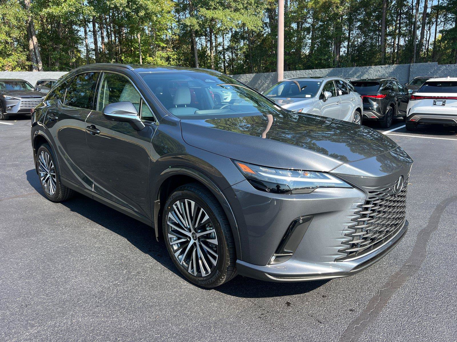 New 2026 Lexus RX 350 FWD image 3