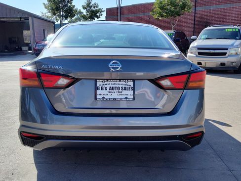 Used 2021 Nissan Altima 2.5 S image 5