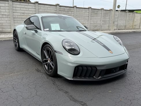 Certified 2026 Porsche 911 Carrera GTS RWD image 8