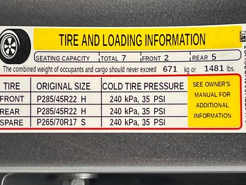 Used 2018 GMC Yukon Denali w/ Open Road Package AWD/4WD image 85