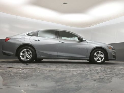 Used 2024 Chevrolet Malibu LS image 16
