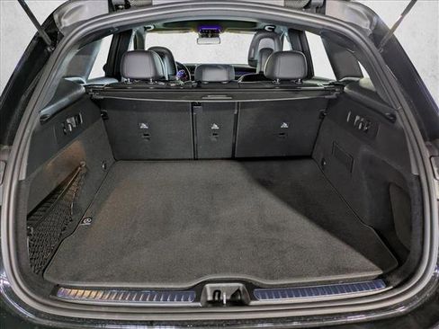 Certified 2025 Mercedes-Benz GLC 300 image 7