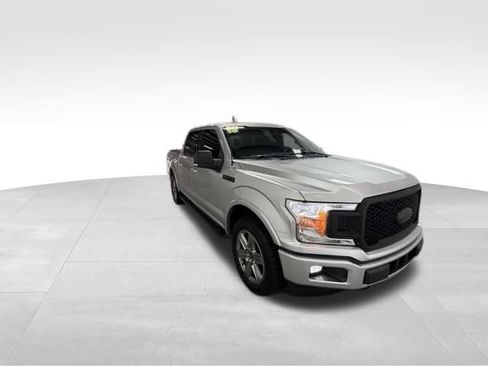 Used 2018 Ford F150 XLT w/ Equipment Group 302A Luxury AWD/4WD image 5