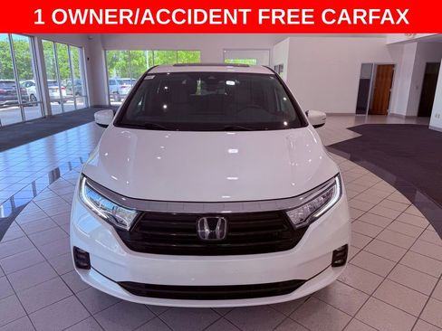 Used 2023 Honda Odyssey EX-L image 2