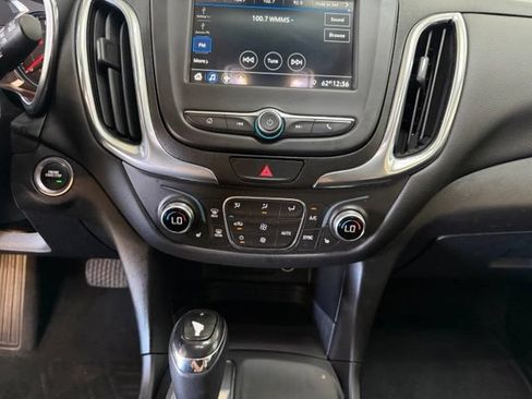 Used 2019 Chevrolet Equinox LT FWD image 23
