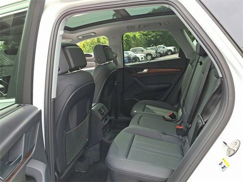 Certified 2023 Audi Q5 2.0T Premium Plus w/ Premium Plus Package image 11