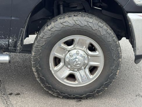 Used 2015 RAM 2500 Tradesman w/ Chrome Appearance Group image 18