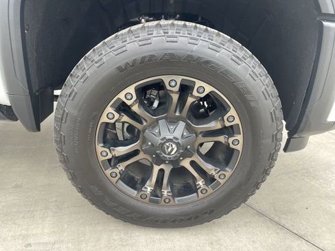 Used 2025 GMC Sierra 2500 Denali Ultimate w/ Max Trailering Package image 34