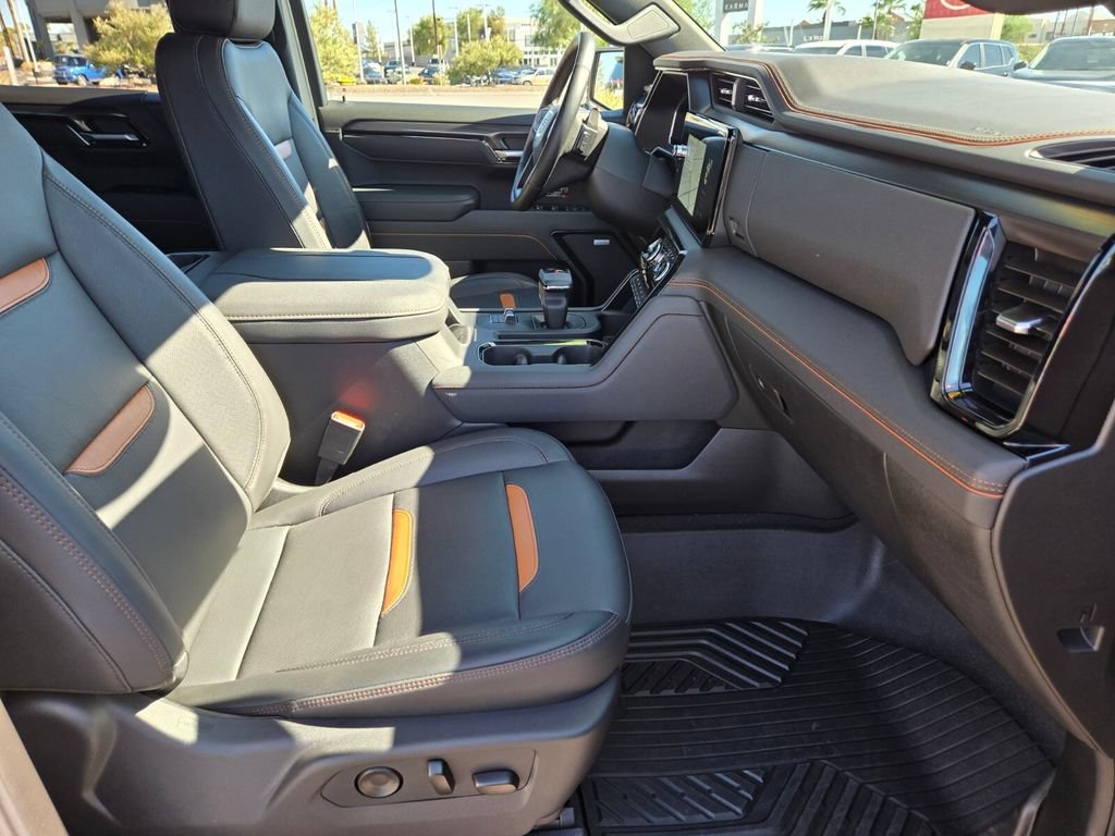 Used 2026 GMC Sierra 1500 AT4 w/ AT4 Premium Package AWD/4WD image 22