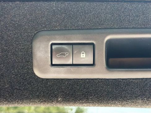 Used 2021 Lexus RX 450hL AWD w/ Premium Package image 14