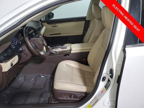 Used 2017 Lexus ES 350 w/ Luxury Package image 9