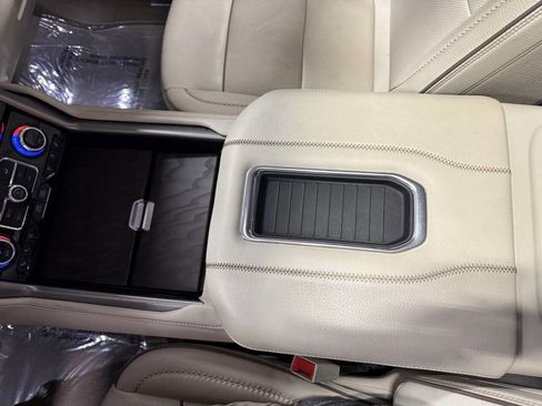 Used 2023 GMC Yukon Denali AWD/4WD image 23