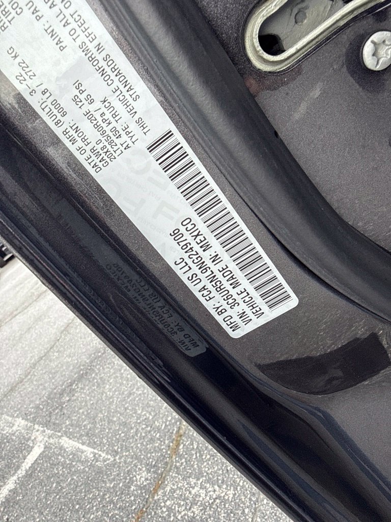 Used 2022 RAM 2500 Laramie AWD/4WD image 39