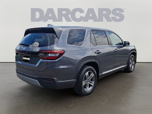 Used 2025 Honda Pilot EX-L image 6