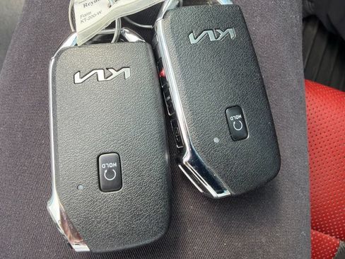 Used 2023 Kia K5 GT-Line AWD/4WD image 29