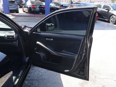 Used 2016 Lexus IS 200t w/ F Sport Package RWD image 15