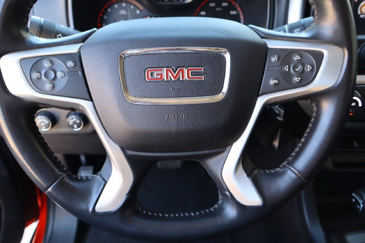Used 2016 GMC Canyon SLE w/ SLE Convenience Package AWD/4WD image 11