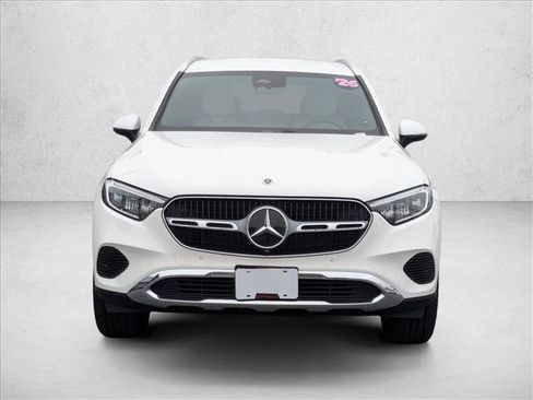Certified 2026 Mercedes-Benz GLC 300 image 3