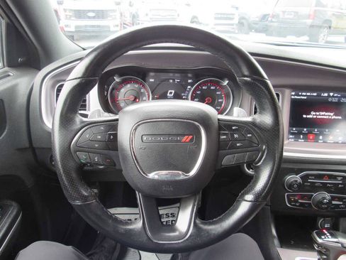 Used 2019 Dodge Charger GT image 12