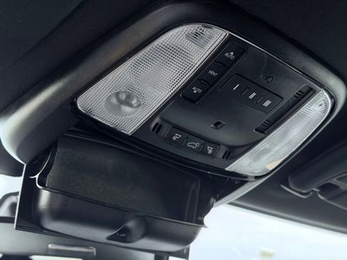 Used 2023 Dodge Durango R/T AWD/4WD image 47