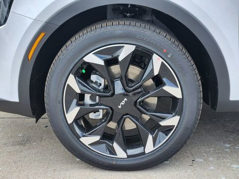 New 2026 Kia Sorento EX FWD image 8