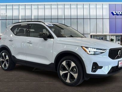 Used 2026 Volvo XC40 B5 Plus