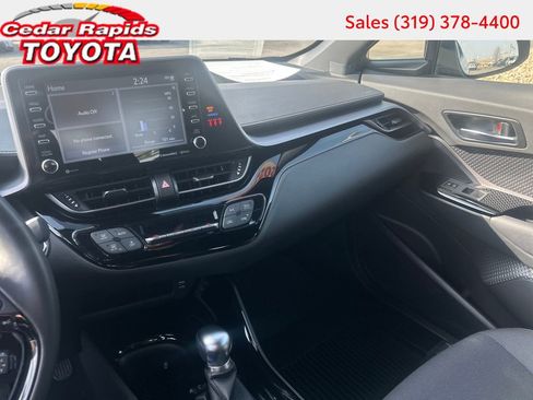 Certified 2022 Toyota C-HR Nightshade image 17
