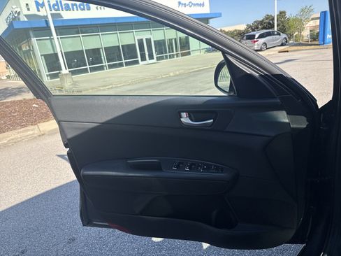 Used 2019 Kia Optima S w/ S Panoramic Sunroof Package image 14