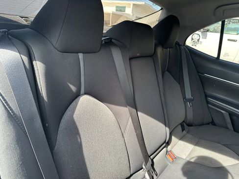 Used 2021 Toyota Camry LE FWD image 28