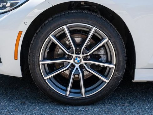 Used 2021 BMW 330i xDrive Sedan w/ Convenience Package AWD/4WD image 29