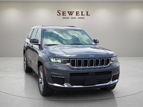 Used 2021 Jeep Grand Cherokee L Limited w/ Trailer Tow Package AWD/4WD image 7