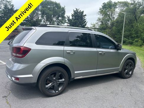 Used 2018 Dodge Journey Crossroad AWD/4WD image 3