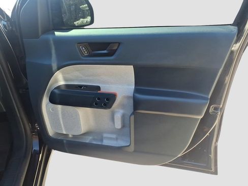 Used 2022 Ford Maverick XLT w/ Equipment Group 300A Standard image 9