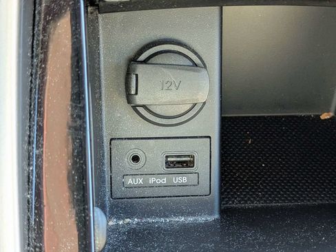 Used 2013 Hyundai Elantra GLS w/ Preferred Pkg FWD image 22