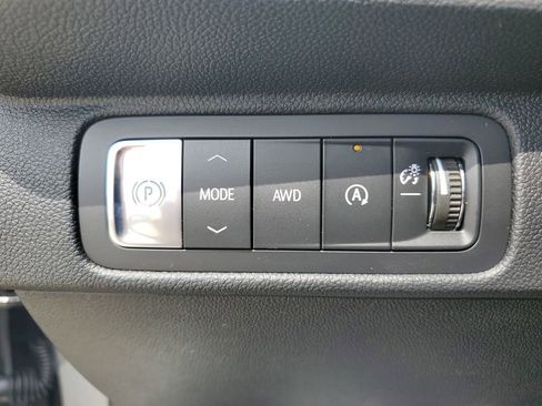 New 2026 Chevrolet Traverse LT AWD/4WD image 25
