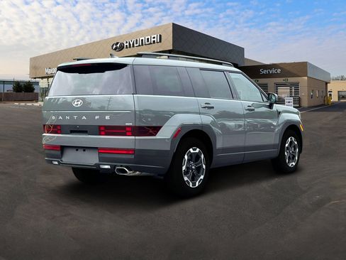Used 2025 Hyundai Santa Fe SEL image 7