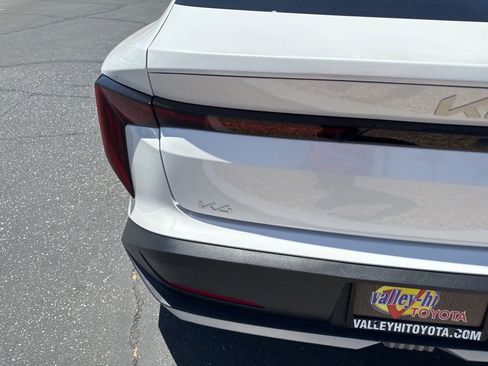Used 2025 Kia K4 FWD image 7