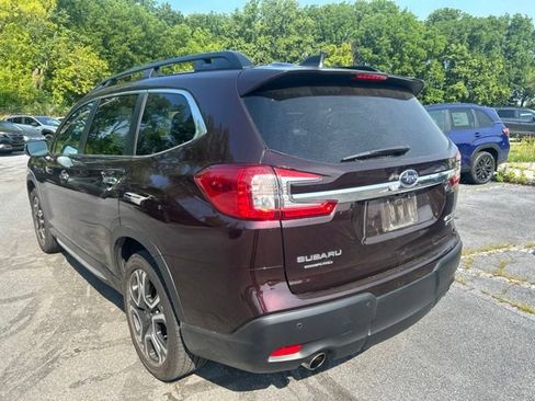 Used 2023 Subaru Ascent Touring AWD/4WD image 7