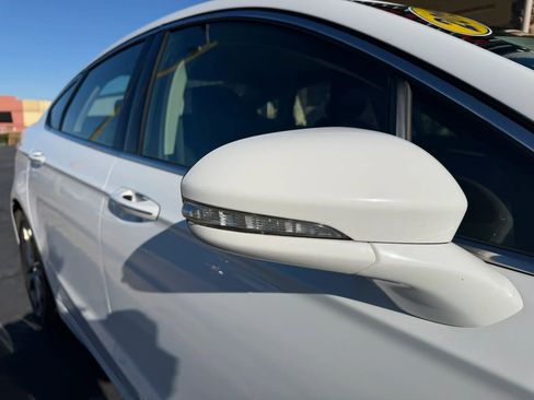 Used 2019 Ford Fusion Titanium image 10