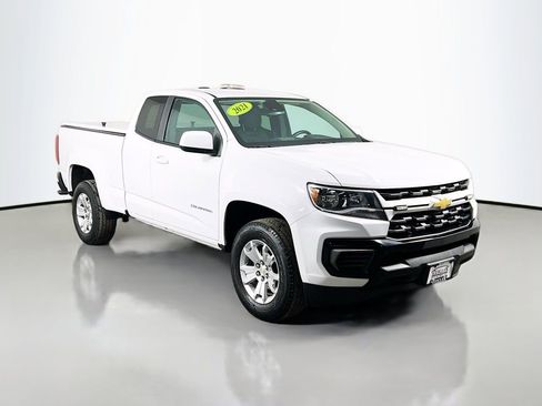 Used 2021 Chevrolet Colorado LT w/ Fleet Safety Package image 3