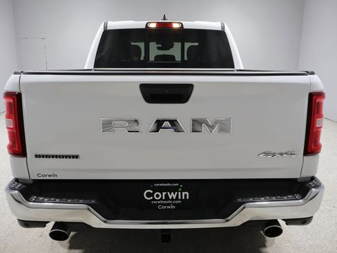 Used 2025 RAM 1500 Big Horn AWD/4WD image 3