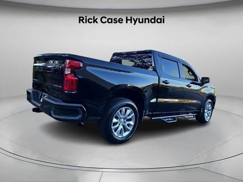 Used 2022 Chevrolet Silverado 1500 Custom image 7