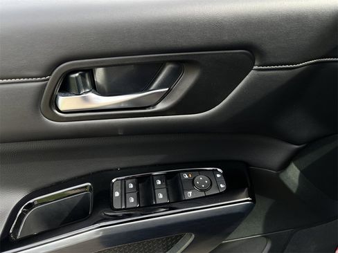 Certified 2023 Nissan Pathfinder SL w/ SL Premium Package image 23