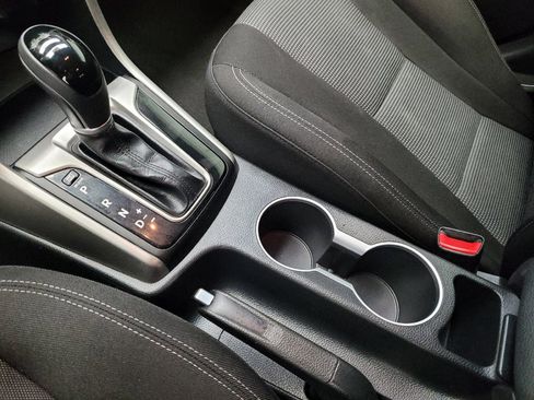 Used 2016 Hyundai Elantra GT FWD image 26