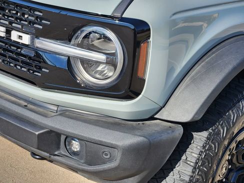 Used 2022 Ford Bronco Wildtrak AWD/4WD image 18