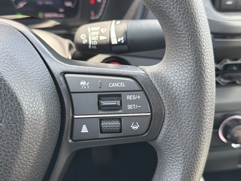 Certified 2025 Honda Accord LX image 15