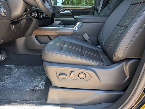 New 2026 Chevrolet Silverado 2500 High Country w/ High Country Premium Package AWD/4WD image 9